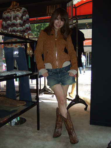 resize0046.jpg
